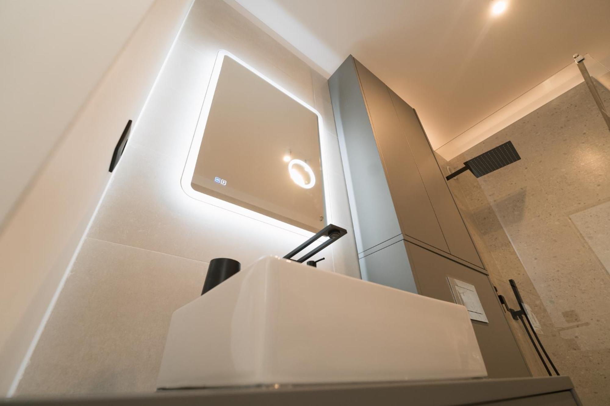 Flow Apartment 1 Bedroom With Parking Клуж-Напока Екстер'єр фото